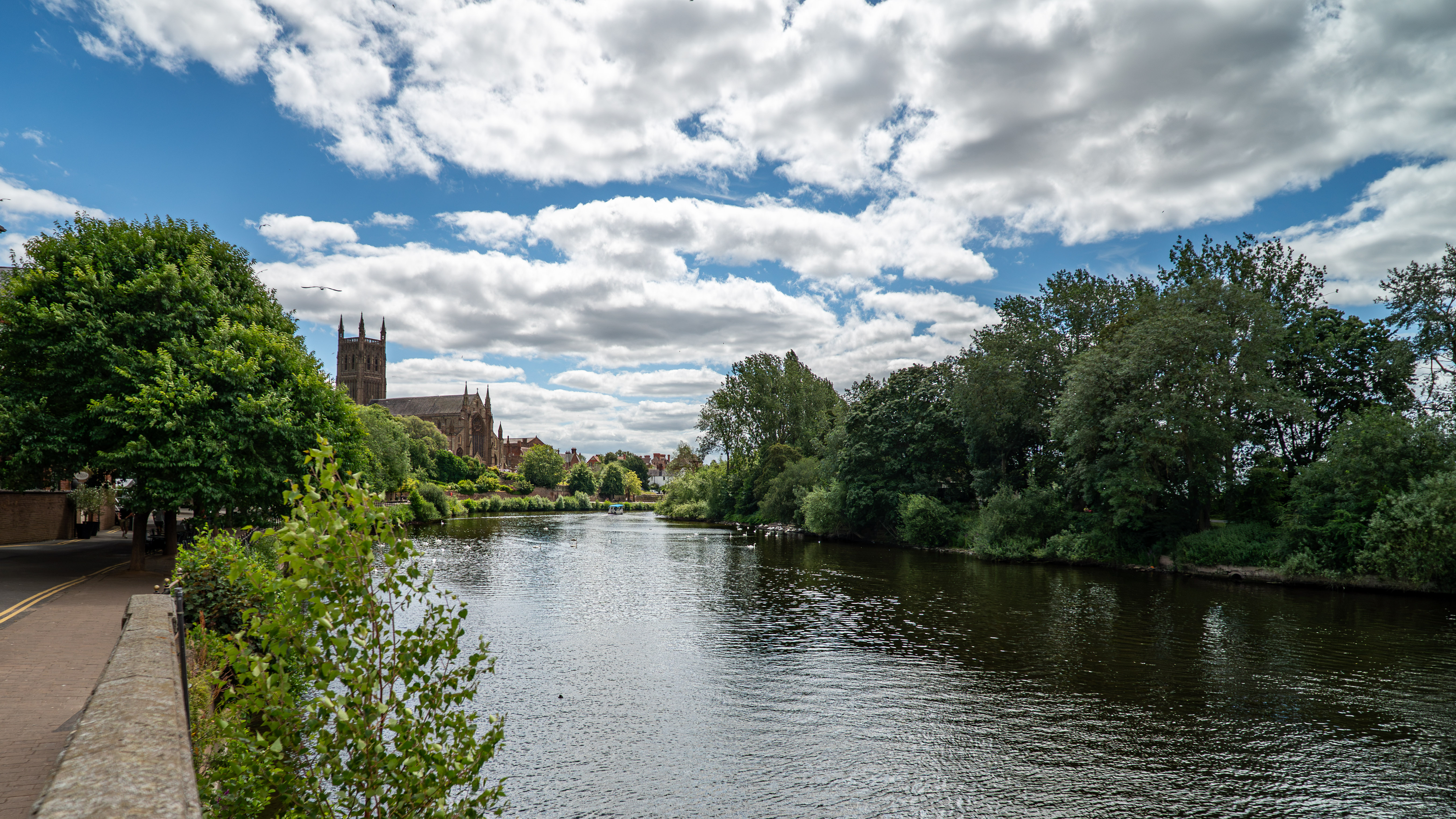 Image: River Severn Worcester Cathedral